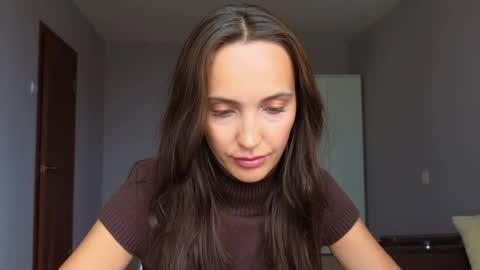 Lillian online show from April 7, 10:09 am