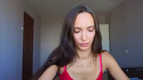 Lillian online show from April 16, 10:56 am