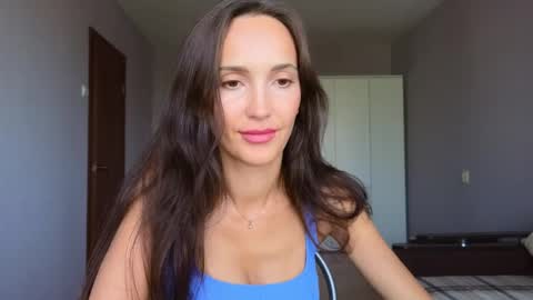 Lillian online show from April 18, 10:40 am