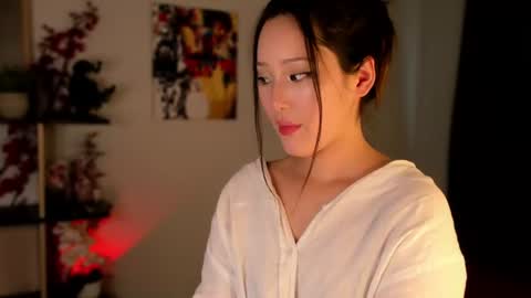lillie_sun online show from June 24, 3:25 pm