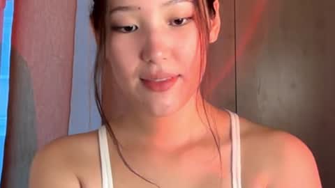 lillie_sun online show from August 3, 11:56 pm