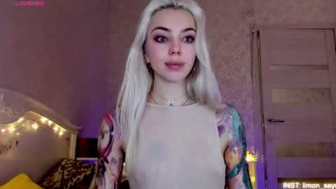 LilliMoore online show from August 13, 2:14 am
