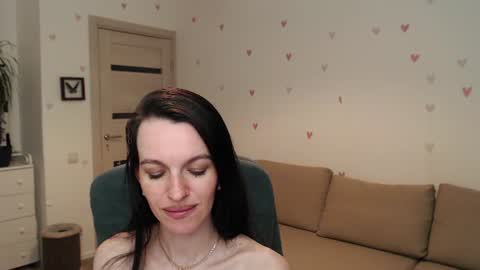 Liliy online show from July 26, 11:54 pm