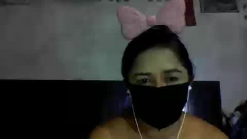 lilly12478539 online show from September 1, 6:42 pm