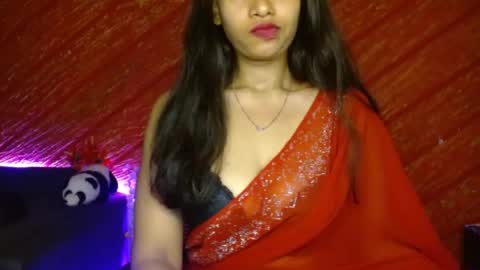 lilly_07 online show from August 9, 5:19 am