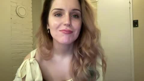 lilly_adams88 online show from July 17, 11:49 pm