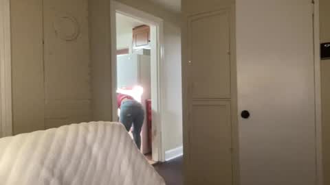 lilly_adams88 online show from August 8, 2:44 am