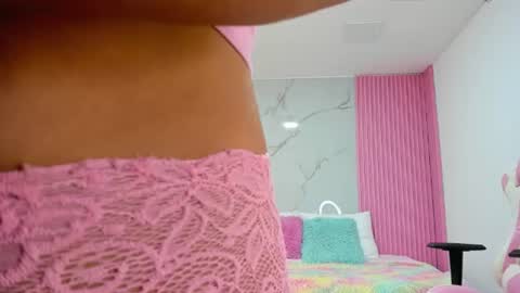 lillyy16 online show from August 5, 5:44 pm
