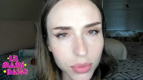Daisy Bby online show from June 9, 1:56 am