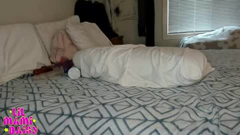 Daisy Bby online show from July 8, 12:58 am