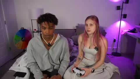 Octavia online show from August 9, 3:18 am