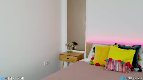 Lilou  online show from August 5, 11:08 am