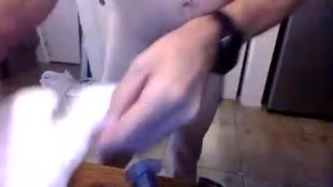 lilpackage69 online show from August 8, 10:32 pm