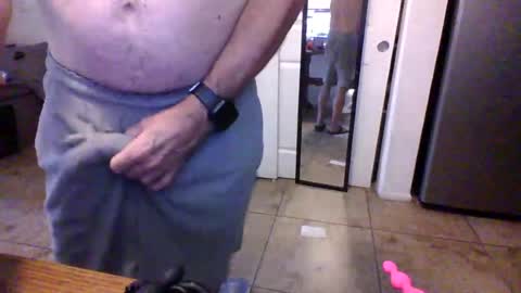 lilpackage69 online show from August 11, 12:45 am