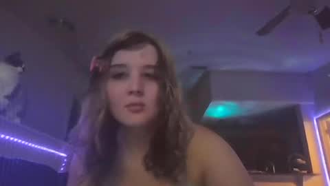 lilred0503 online show from July 28, 11:33 pm