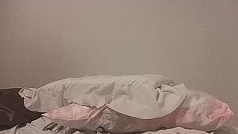 lilred0503 online show from July 31, 2:18 am