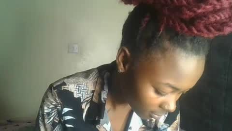 liltemptation01 online show from August 8, 11:54 am
