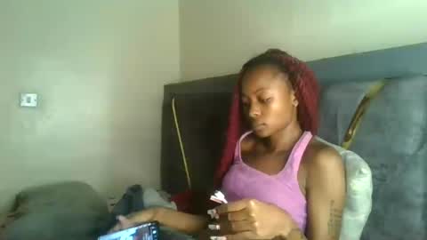 liltemptation01 online show from August 14, 9:02 am