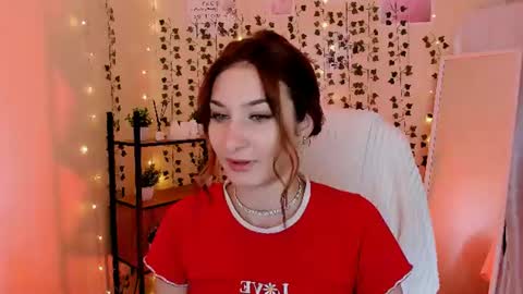Lilu online show from August 5, 7:28 am