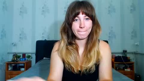 lilu_cute25 online show from July 12, 3:40 pm