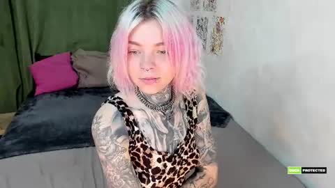 Little slave Kayden online show from July 9, 6:13 pm