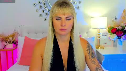 Lilu online show from August 16, 5:22 am