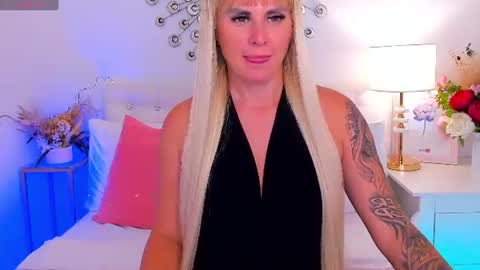 Lilu online show from August 16, 7:34 am