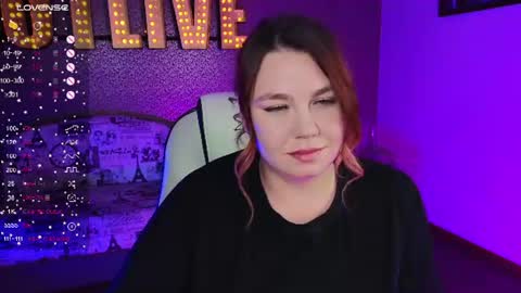 Lilu online show from August 15, 5:39 pm