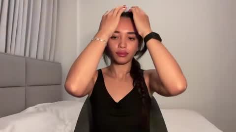 Lily online show from June 26, 10:46 pm