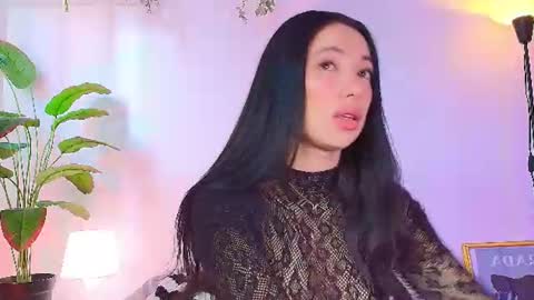 Liliana online show from August 1, 5:30 pm
