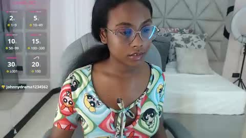 lily_mendoza online show from July 28, 7:53 pm