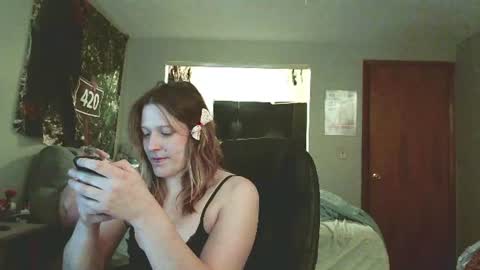 lilybvixen online show from July 8, 2:04 am
