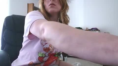 lilybvixen online show from August 3, 7:54 pm