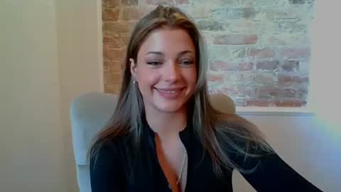 Lily online show from July 27, 3:17 pm
