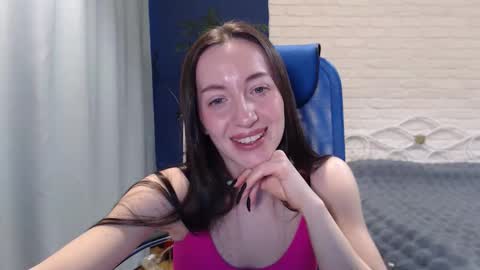 Lily online show from June 10, 10:11 am