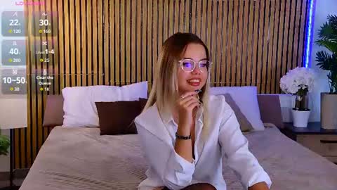 Rose online show from August 13, 11:57 am