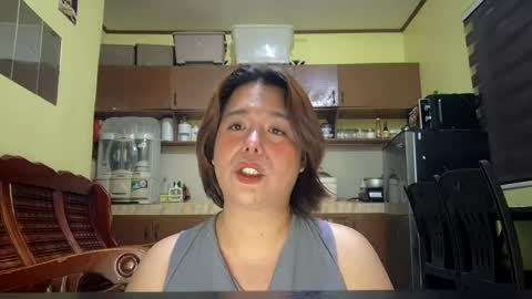 lilysette online show from July 29, 7:10 pm