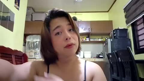 lilysette online show from August 12, 9:11 am