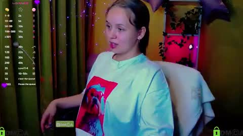 Lily online show from August 8, 9:26 pm