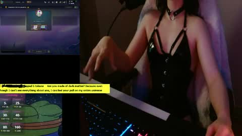 Lilyth Rone online show from May 5, 9:33 am