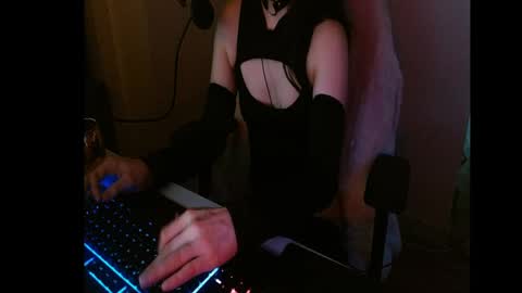 Lilyth Rone online show from May 17, 2:12 am