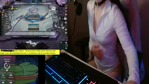 Lilyth Rone online show from May 18, 2:34 am