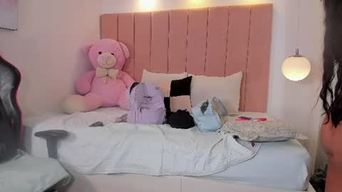 Lily Rose online show from August 10, 9:27 pm