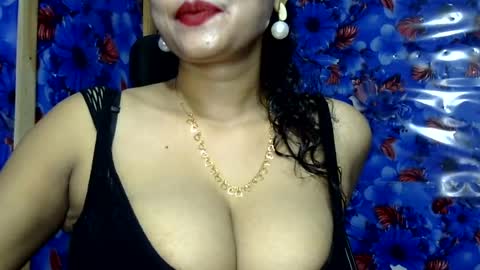 limaakter246618 online show from August 17, 2:22 pm