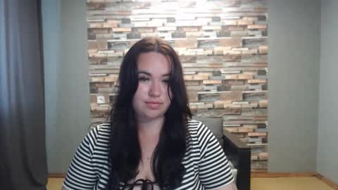 busty princess online show from June 6, 8:42 am