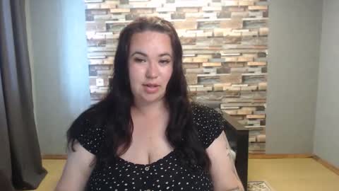 busty princess online show from June 11, 8:20 am