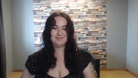 busty princess online show from June 27, 6:39 am