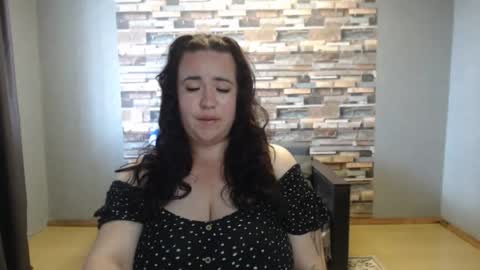 busty princess online show from June 28, 8:17 am