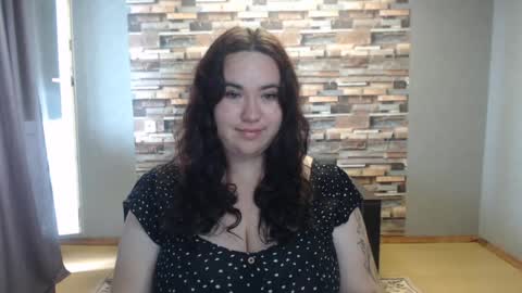 busty princess online show from July 11, 9:15 am