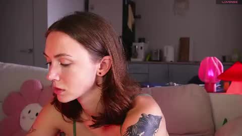 limy_sweet online show from June 26, 9:12 am